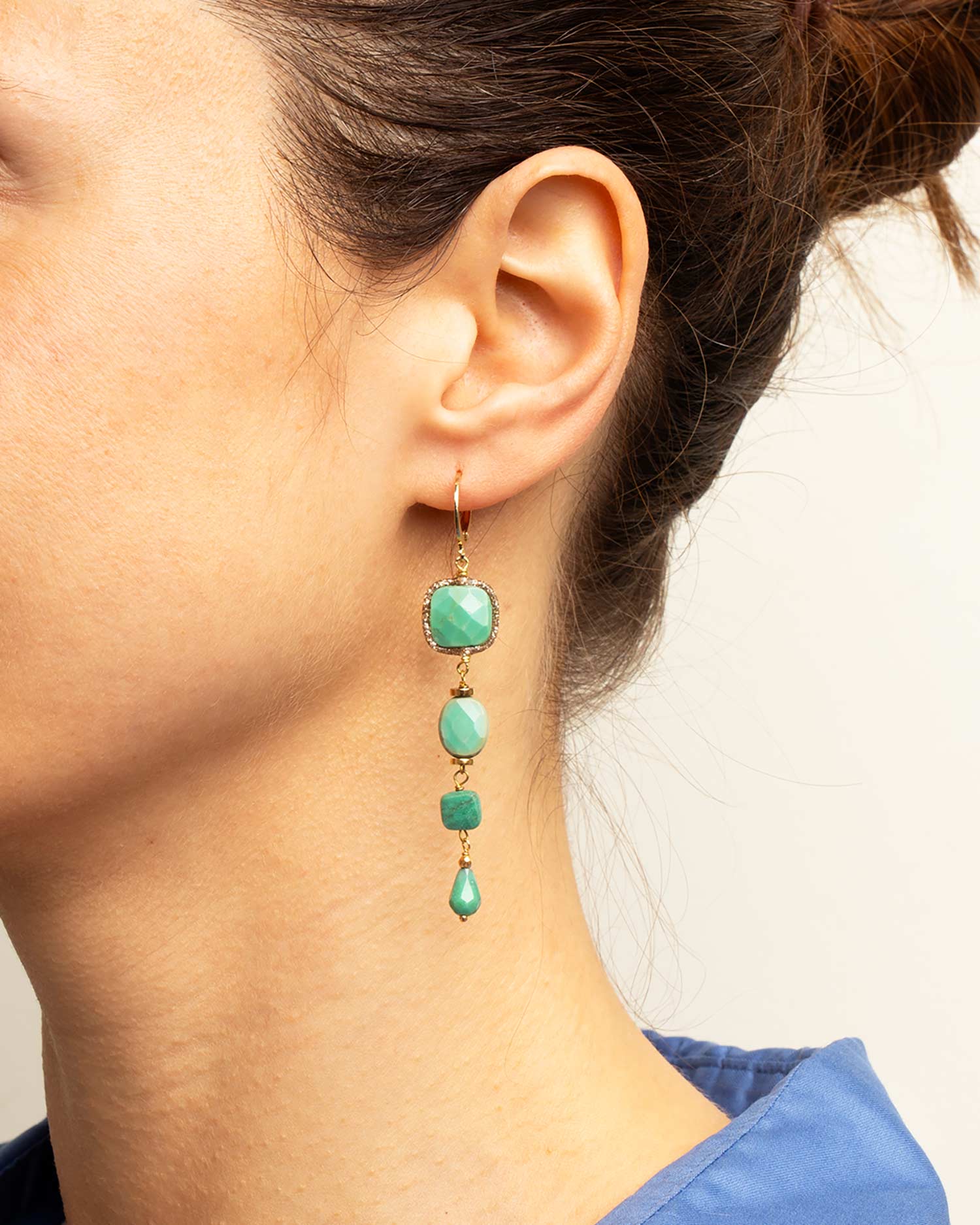 bee light orecchini crisoprasio verde pendenti