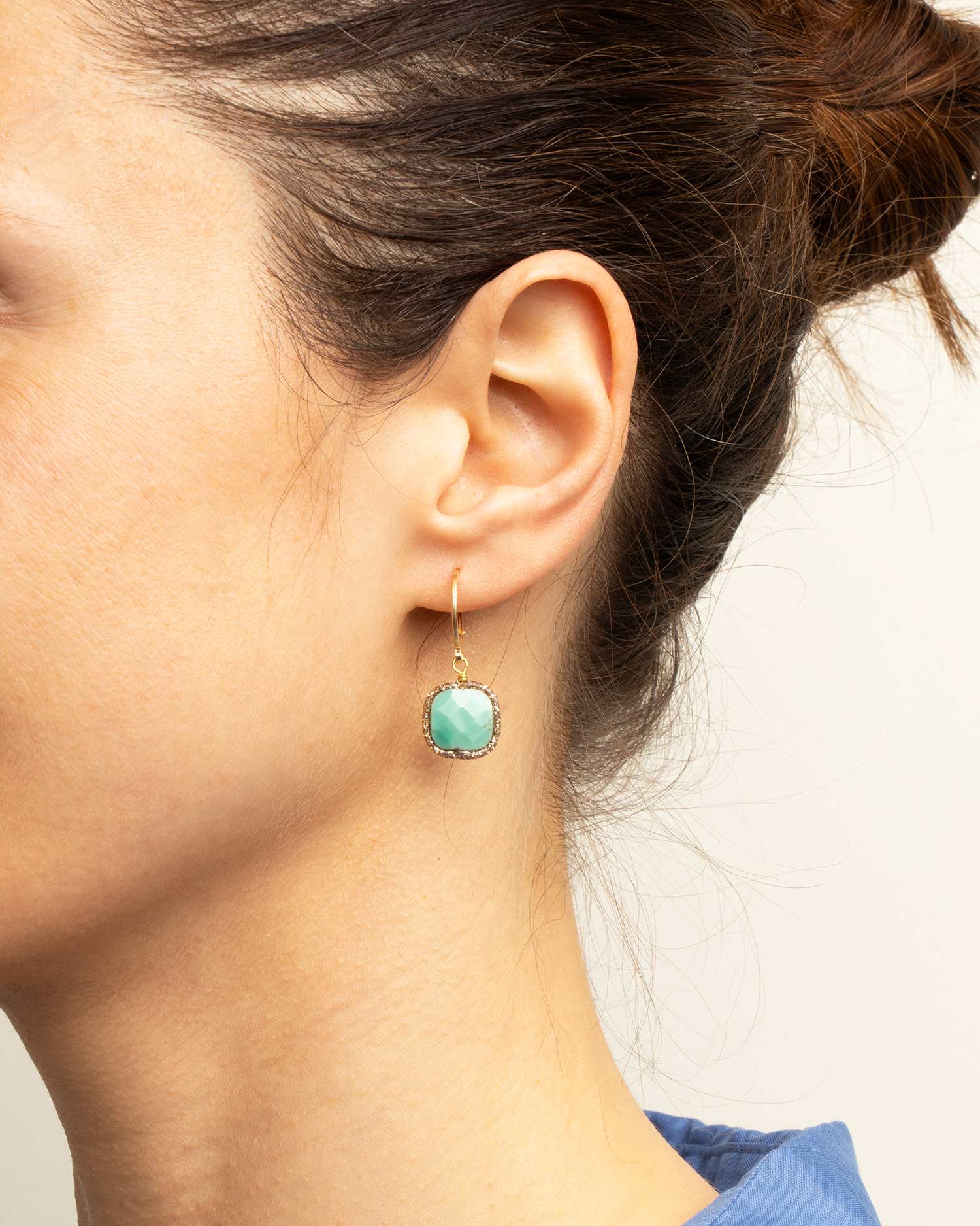 bee light orecchini crisoprasio verde pendenti quadrato